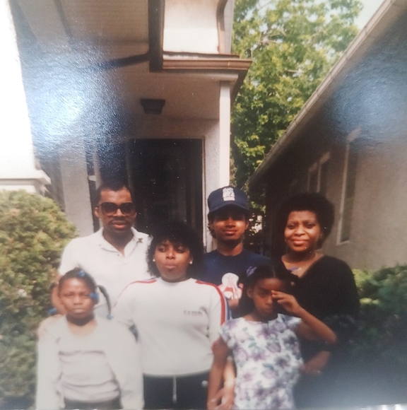 Meet your Posher, Gregory - Picture 1 of 1